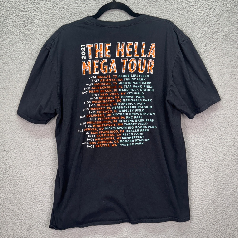 Hella Mega Tour 2021 TShirt Mens XL Black Green Day Fall Out Boy Weezer Band Tee - Picture 2 of 11